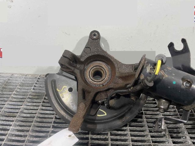 bontott RENAULT EXPRESS Jobb első Csonkállvány