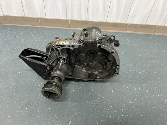 bontott RENAULT EXPRESS Váltó (Mechanikus)