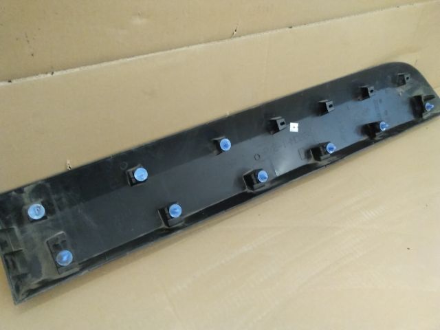 bontott RENAULT EXPRESS Jobb hátsó Ajtó Díszléc