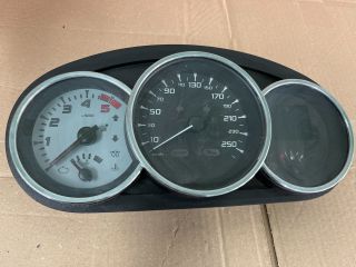 bontott RENAULT FLUENCE Kilométeróra