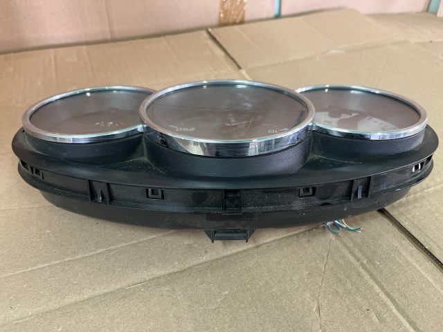 bontott RENAULT FLUENCE Kilométeróra