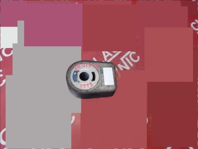 bontott RENAULT FLUENCE Olajhűtő