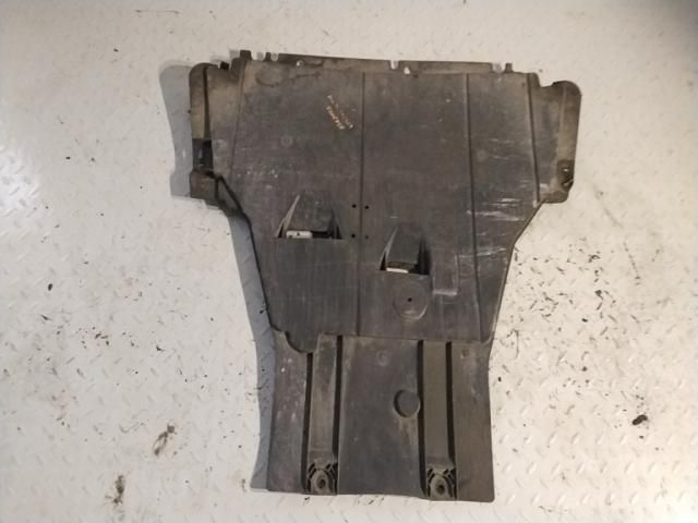 bontott RENAULT FLUENCE Alsó Motorburkolat