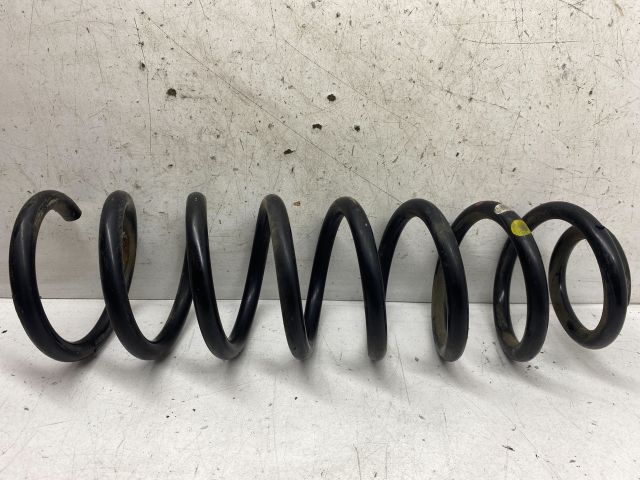 bontott RENAULT FLUENCE Bal hátsó Rugó