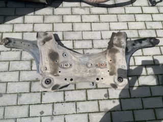 bontott RENAULT FLUENCE Első Bölcső