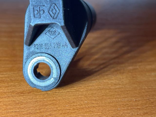 bontott RENAULT FLUENCE Főtengely Fordulatszám Jeladó