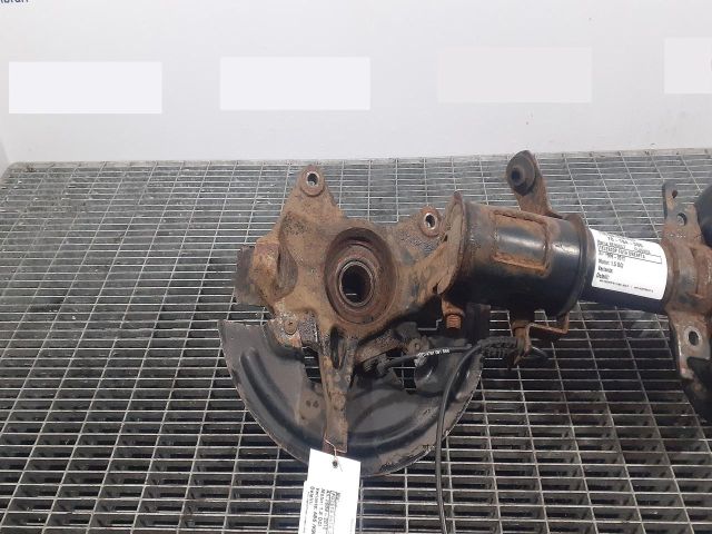 bontott RENAULT FLUENCE Jobb első Csonkállvány