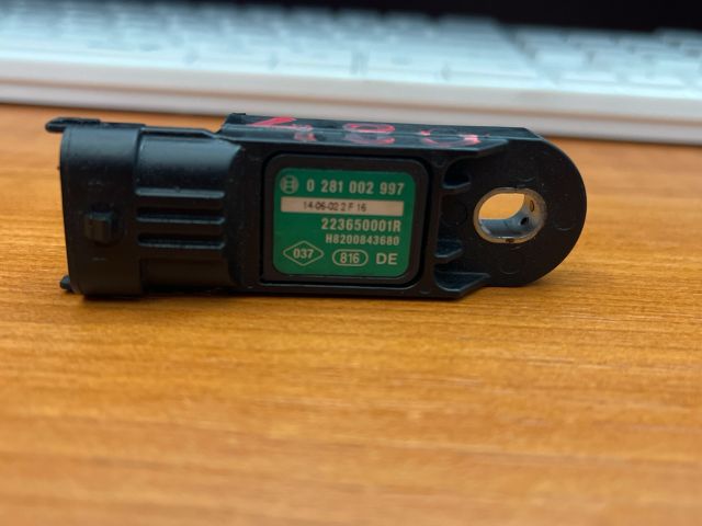 bontott RENAULT FLUENCE Szívócső Nyomásérzékelő