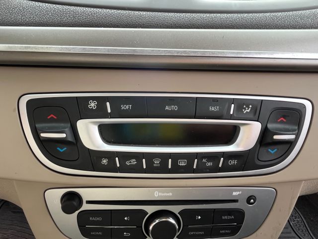 bontott RENAULT FLUENCE Vákumpumpa