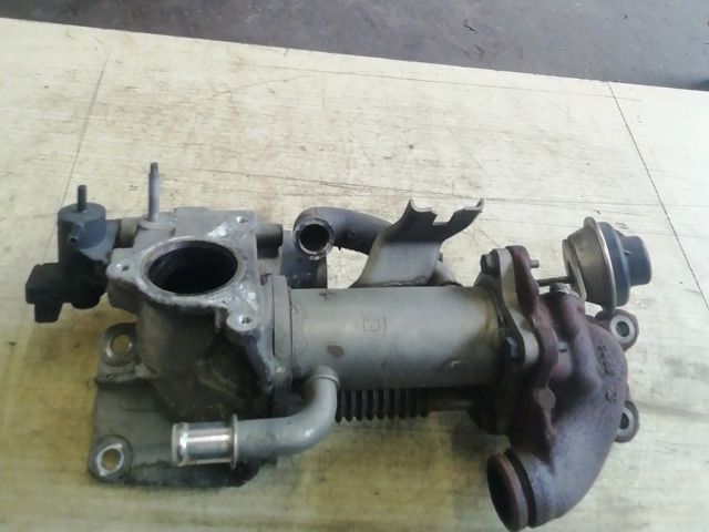 bontott RENAULT FLUENCE EGR Hűtő