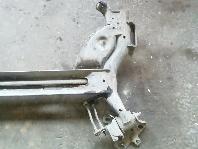 bontott RENAULT FLUENCE Hátsó Híd (Tárcsafékes)