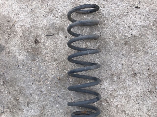 bontott RENAULT FLUENCE Hátsó Rugó