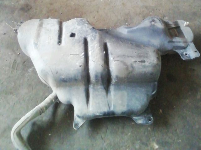 bontott RENAULT FLUENCE Tank