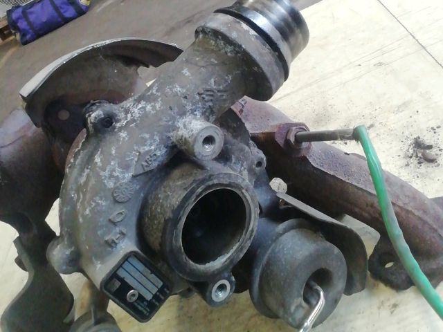 bontott RENAULT FLUENCE Turbó