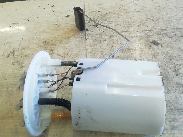 bontott RENAULT FLUENCE Üzemanyagszint Jeladó