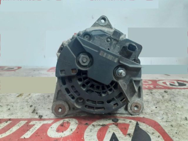 bontott RENAULT FLUENCE Generátor