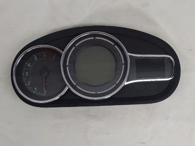 bontott RENAULT FLUENCE Kilométeróra