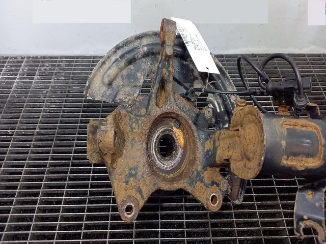 bontott RENAULT FLUENCE Bal első Csonkállvány