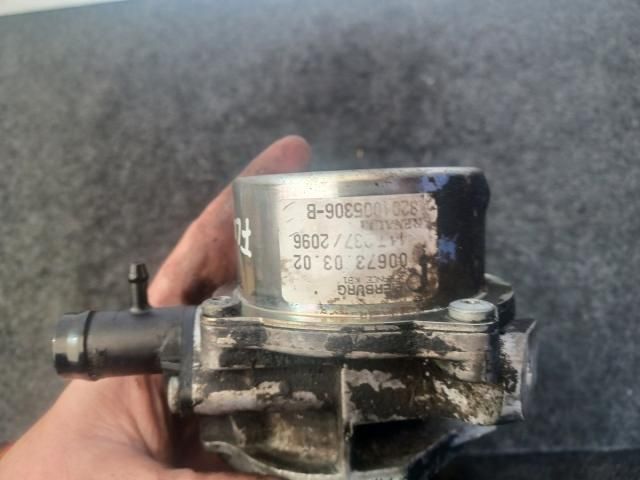 bontott RENAULT FLUENCE Vákumpumpa