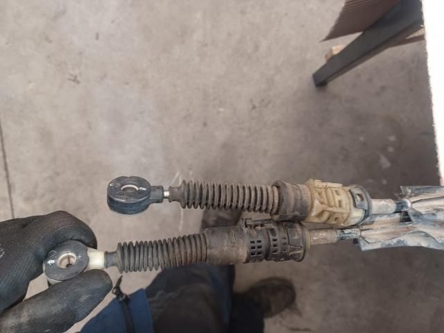 bontott RENAULT FLUENCE Váltó Kulissza