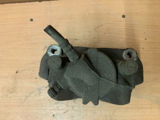 bontott RENAULT FLUENCE Jobb első Féknyereg Munkahengerrel