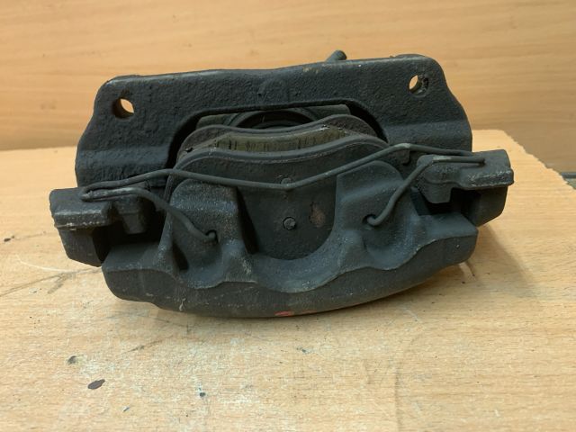 bontott RENAULT FLUENCE Jobb első Féknyereg Munkahengerrel