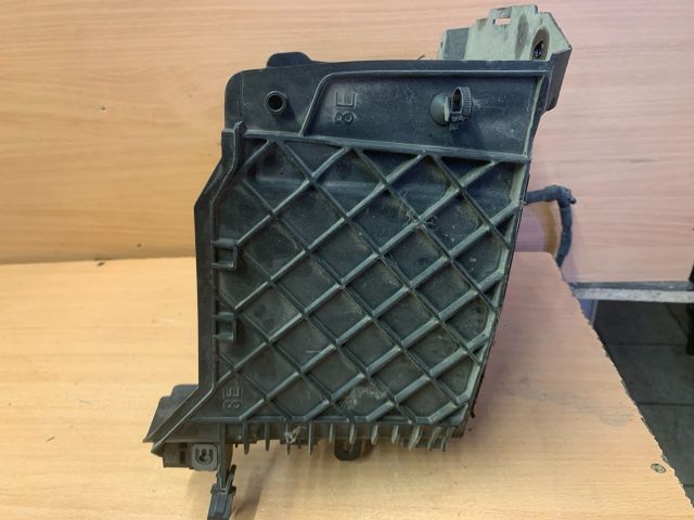 bontott RENAULT FLUENCE Akkumulátor Tartó