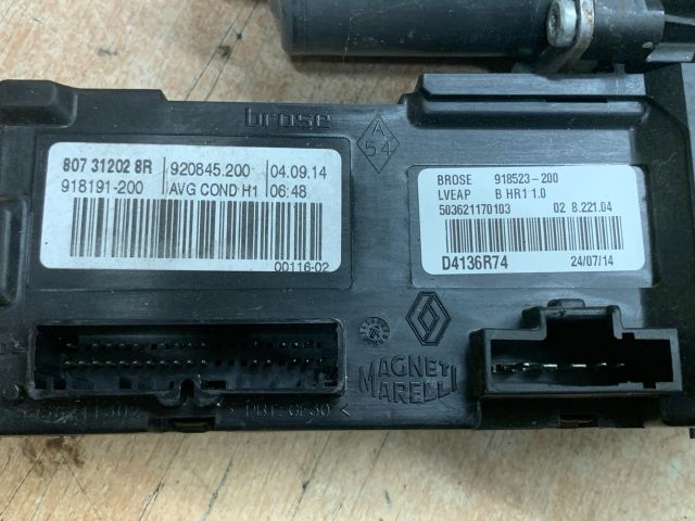 bontott RENAULT FLUENCE Bal első Ablakemelő Motor