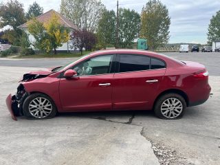 bontott RENAULT FLUENCE Bal első Sárvédő