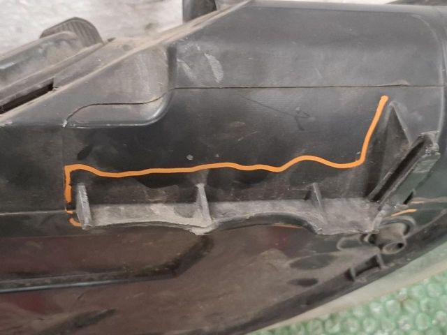 bontott RENAULT FLUENCE Bal Fényszóró