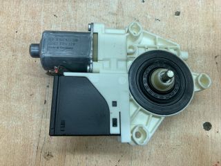 bontott RENAULT FLUENCE Bal hátsó Ablakemelő Motor