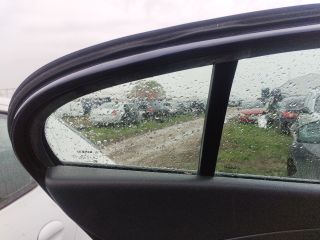 bontott RENAULT FLUENCE Bal hátsó Fixüveg (Ajtóban)