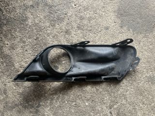 bontott RENAULT FLUENCE Bal Ködfényszóró Lámpakeret