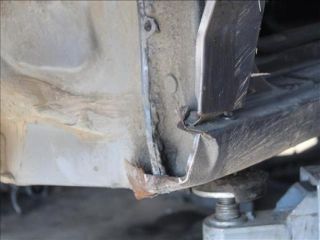 bontott RENAULT FLUENCE Bal Küszöb