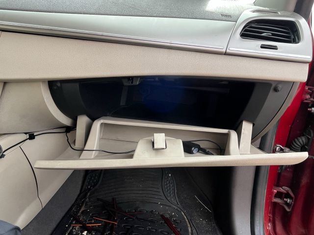 bontott RENAULT FLUENCE Bal Küszöb