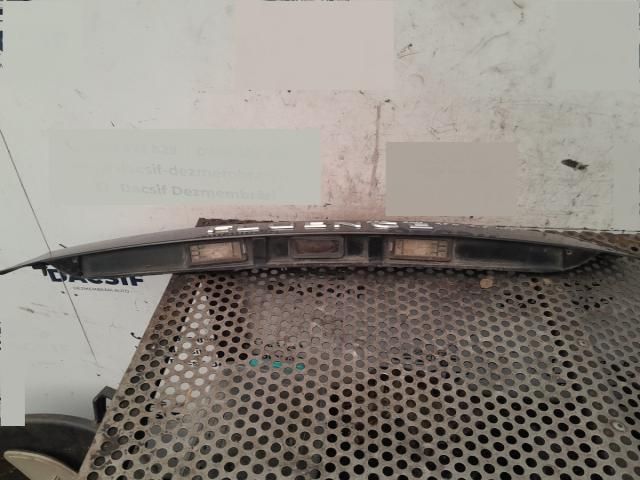 bontott RENAULT FLUENCE Csomagtérajtó Kilincs