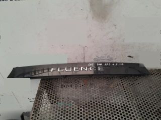 bontott RENAULT FLUENCE Csomagtérajtó Kilincs