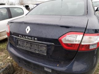 bontott RENAULT FLUENCE Csomagtérajtó (Üres lemez)