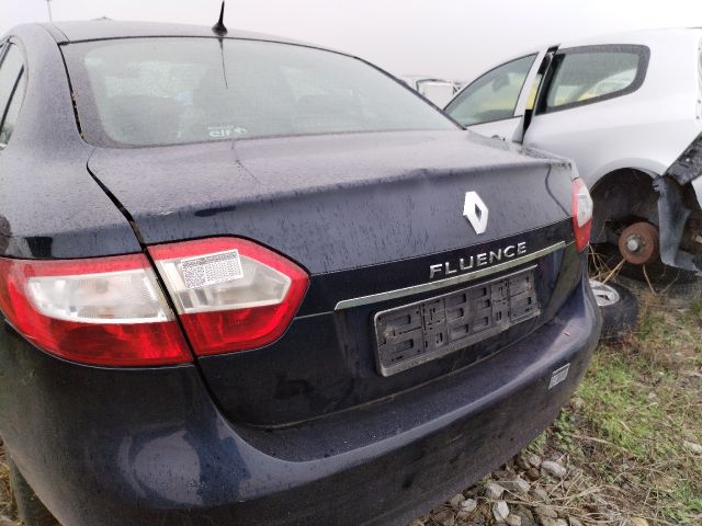 bontott RENAULT FLUENCE Csomagtérajtó (Üres lemez)