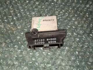 bontott RENAULT FLUENCE Előtét Ellenállás Fűtőmotor