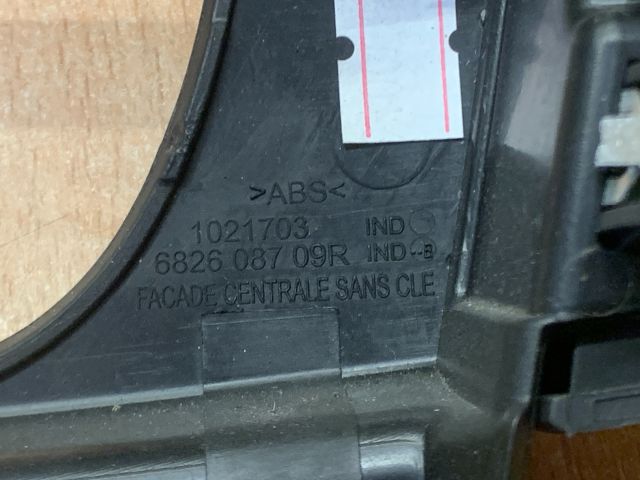 bontott RENAULT FLUENCE Fűtéskapcsoló Keret