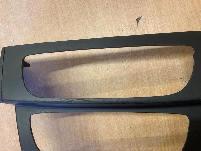 bontott RENAULT FLUENCE Fűtéskapcsoló Keret