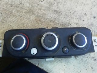 bontott RENAULT FLUENCE Fűtéskapcsoló (manuális klímás)