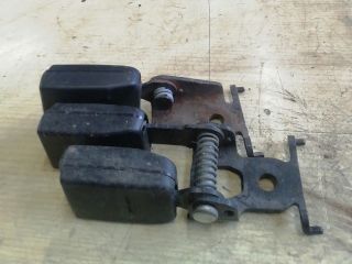 bontott RENAULT FLUENCE Hátsó középső Biztonsági Öv Csat