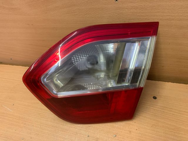 bontott RENAULT FLUENCE Jobb Belső Hátsó Lámpa