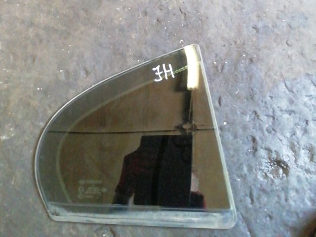 bontott RENAULT FLUENCE Jobb C Oszlop Oldalablak Üveg