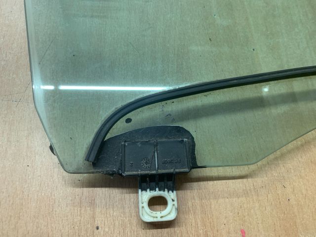 bontott RENAULT FLUENCE Jobb első Ablak