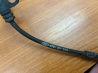 bontott RENAULT FLUENCE Jobb első ABS Jeladó