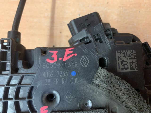 bontott RENAULT FLUENCE Jobb első Ajtózár