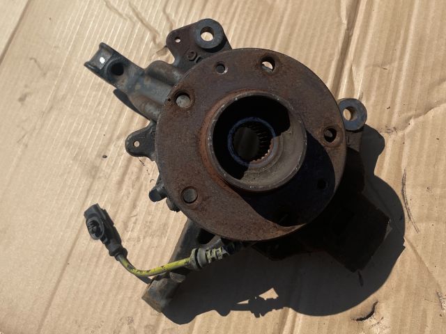 bontott RENAULT FLUENCE Jobb első Csonkállvány Kerékaggyal